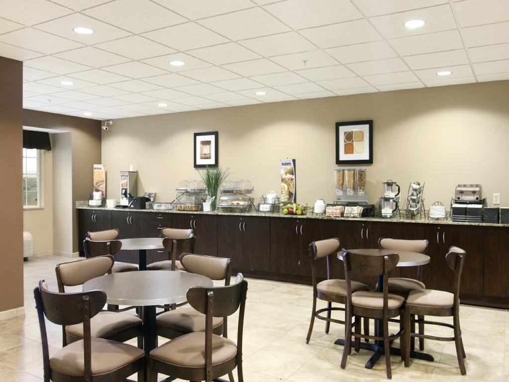 Microtel Inn & Suites Mansfield Pa Étterem fotó